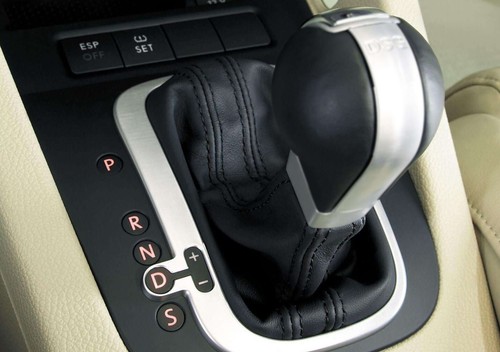 Black stitch auto - stitch,